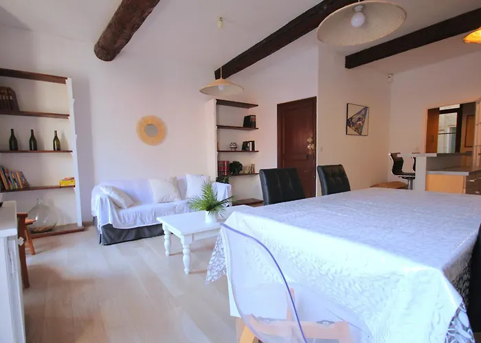 La Cite Des Peintres Collioure